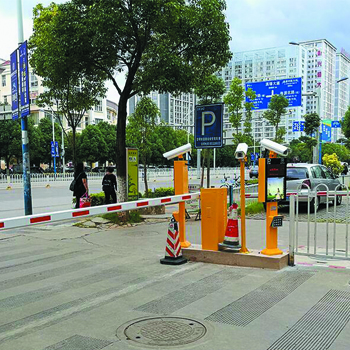 佛山禪城保利花園車牌識別系統工程